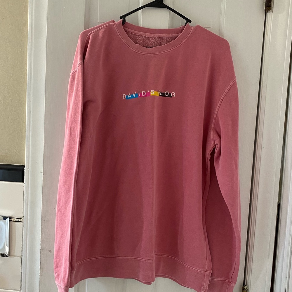 David Dobrik pink ‘David’s Vlogs’ crew neck